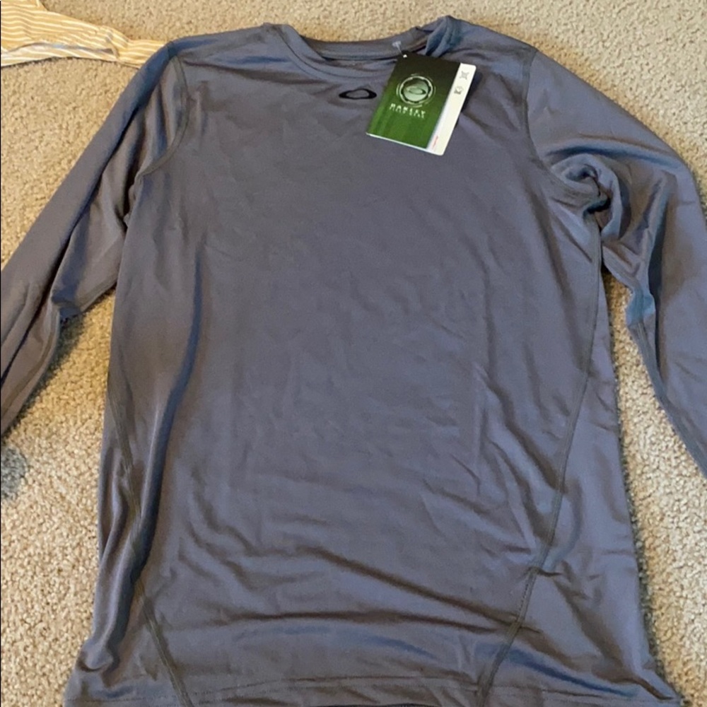 Oakley grey long sleeve shirt